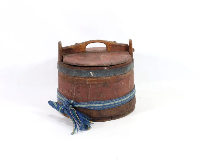 Norwegian Bentwood Tine Box | Antique Scandinavian Folk Art | 1800s Bentwood Design | Nordic Collectible | Heritage Gift