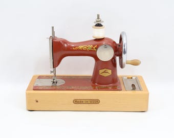 Vintage Orsha USSR Toy Sewing Machine with Original Box | Painted Metal Childrens Sewing Machine | Soviet Era Collectible
