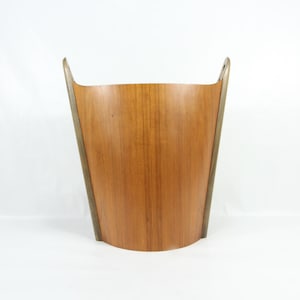 1950er Jahre Seltener Teak Holz Mülleimer von P.S Heggen | Norwegische Designschätze
