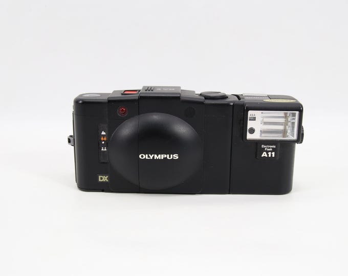 Vintage Olympus XA3 35mm Film Camera | 1980s Japan Compact | DX Code, A11 Flash & Red Pouch Set | Rare Estate Find Photographer Gift Idea
