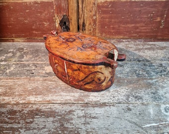 1832 Dated Rustic Antique Rosemalt Tine with Charming Patina - Norwegian Folk Art and Scandinavian Antique
