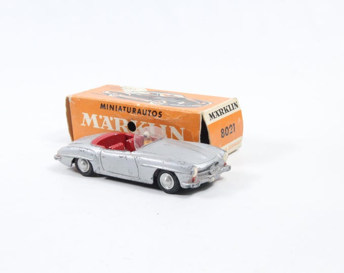 Vintage Märklin 8025 Mercedes-Benz 190SL | 1940s Mercedes diecast Car Model | German Engineering | Collectible Toy | Rare with box