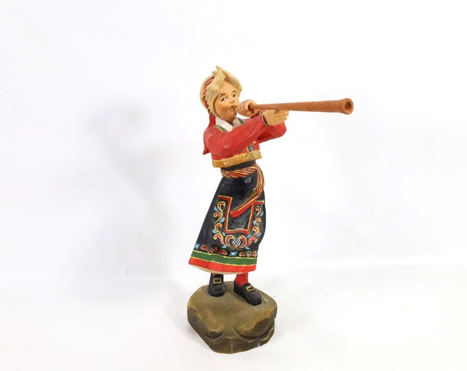 Vintage Henning Figurine 1970s | Norwegian Folk Art | Girl with Horn | Hand Carved | Nordic Gift | Collector's Piece
