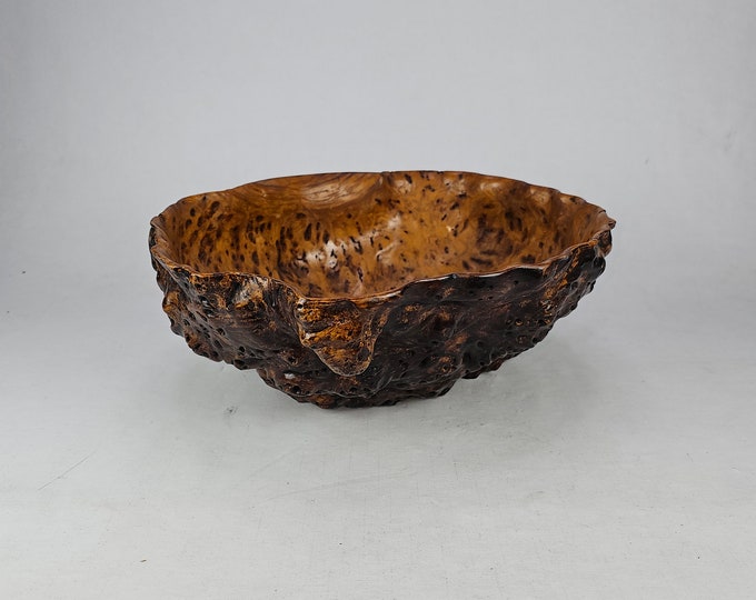 Vintage Norwegian Handmade Burl Bowl with Unique 1940s Pattern - Stunning Centerpiece or Housewarming Gift