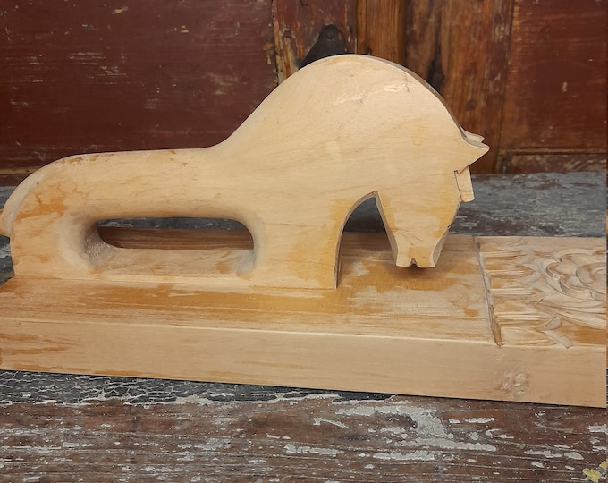 Stunning vintage mangle board, Norwegian folkart, chip carving, Scandinavian tool, Norwegian Folk-Art, rose carving, Norwegian design