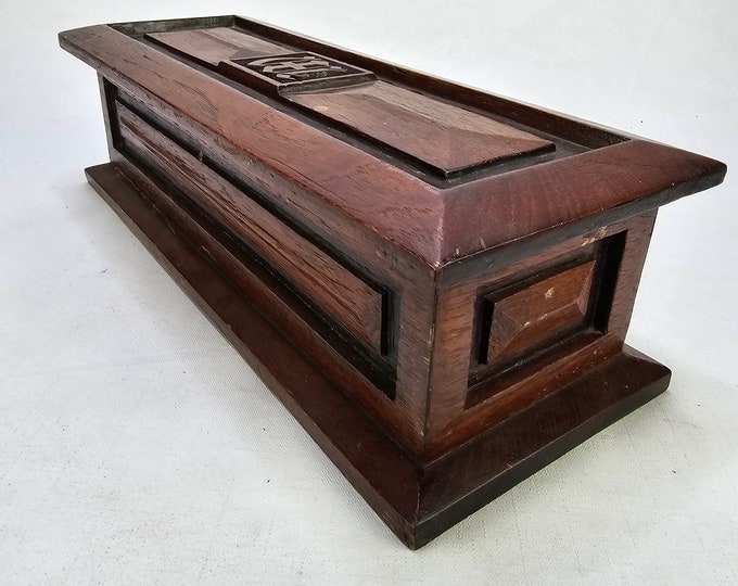 Handcrafted Folk Art Keepsake Wooden Box - One-of-a-Kind Norwegian Wood Design - Ideal for Storing Treasures