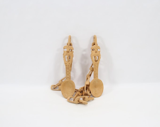 Vintage 1970s Norwegian Hand-Carved Wooden Wedding Spoons | One Continuous Piece | Nordic Bride Gift | Folk Art Tradition