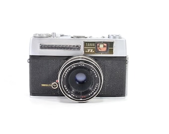 Taron JL 35mm Viewfinder Camera | Vintage Photography | Taronar Lens | Zone Focus Icons | Collector's Camera