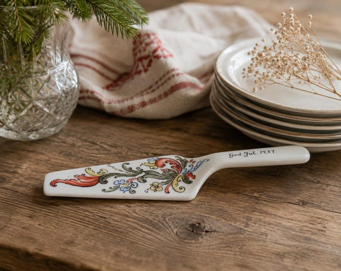 Vintage Norwegian Porcelain Cake Server | Hand Painted Rosemaling Serving Server | Traditional Scandinavian Kitchen Celebration Gift