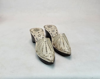 Collectible Shoe Model Set with Real Silver Filigree: Norwegian Art Needlework, Velvet Bag Included