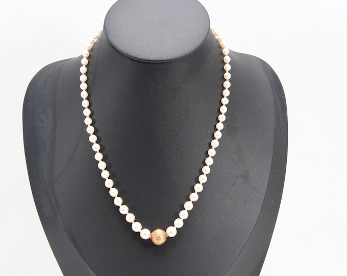 1970s Ole Lynggaard Copenhagen Cultured Pearl Necklace | 14K Gold Textured Clasp | Danish Designer Jewelry | Vintage Scandinavian Design