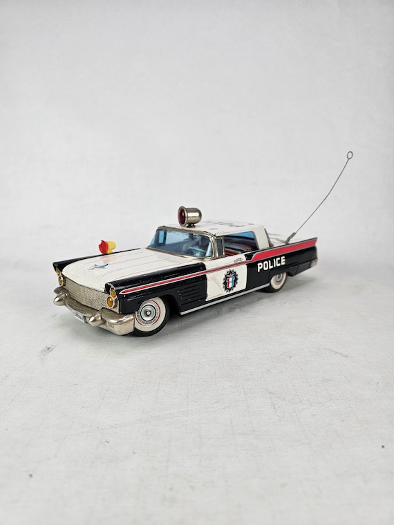 VINTAGE POLICE CAR POPCAR 完売品 Vintage Bandai Japan Tin Litho Friction Drive 8