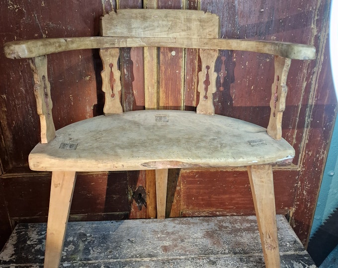 Antique peasant spinning chair - Rare Norwegian 1800s Peasant chair