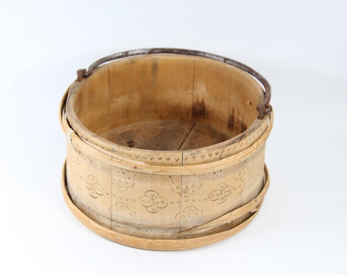 Antique Norwegian Butter Bucket from 19th Century - Butter bucket with Farm Initials