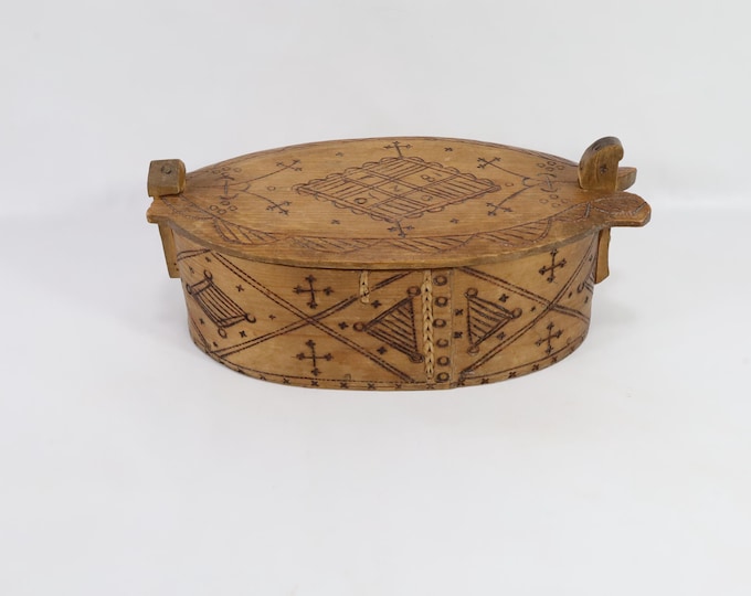 Norwegian Antique Tine Box with Rustic Patina for Primitive Decor - Folk Art Inspired
