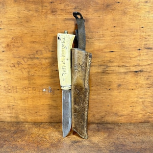 鹿(トナカイ？）の骨の柄のナイフ Sami hunting knife reindeer - Etsy 日本