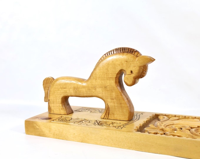 Norwegian Mangle Board 1970s | Nordic Folk Art | Ekanthus Pattern | Vintage Home Decor | Scandinavian Heritage