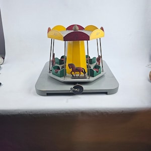 Vintage 1920s Wooden Carousel Toy: Horse & Carriage Circus Attraction - Great American Folk Art