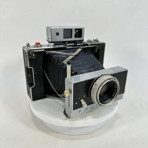 Vintage Polaroid Land Camera Model 180 From Japan - Working