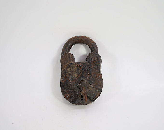 Authentic 18th Century Adams Express Co. Hand-Forged Padlock - A Collector's Gem!