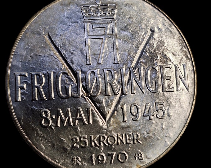 Vintage 1945 Norway 25 Kroner Silver celebration Coin - Liberation 25th Anniversary - Birthday gift - Gift - coin from 1970s