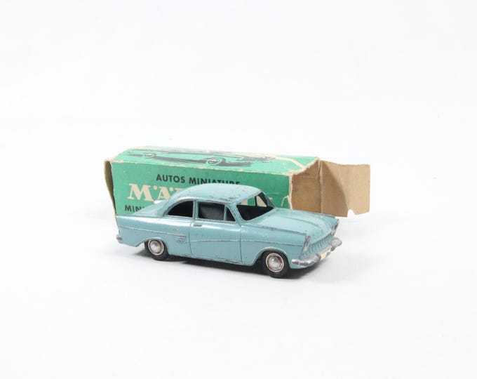 Vintage Märklin 8027 Ford Taunus 17M de.luxe | 1940s BMW diecast Car Model | German Engineering | Collectible Toy | Rare with box