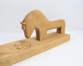 Vintage Norwegian Mangle Board with Carved Horse Handle | Hand-Carved Birch Folk Art Panel | Traditional Scandinavian Home Decor