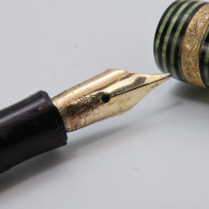 Parker Vacumatic Pluma Estilográfica Vintage Emerald Pearl Años 30 40 Oro 14K Art Deco Coleccionista imagen 11