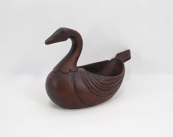 Norwegian Wooden Kjenge Drinking Bowl | Hand-Carved Birch Folk Art with Red-Brown Paint | Vintage Scandinavian Woodcraft Decor