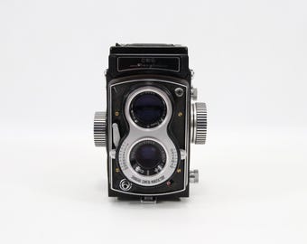 Vintage Shanghai 4 TLR Camera | 75mm f/3.5 Lens | Mid Century Chinese Photography | 120 Film Reflex Camera | Rare Norwegian Estate Find