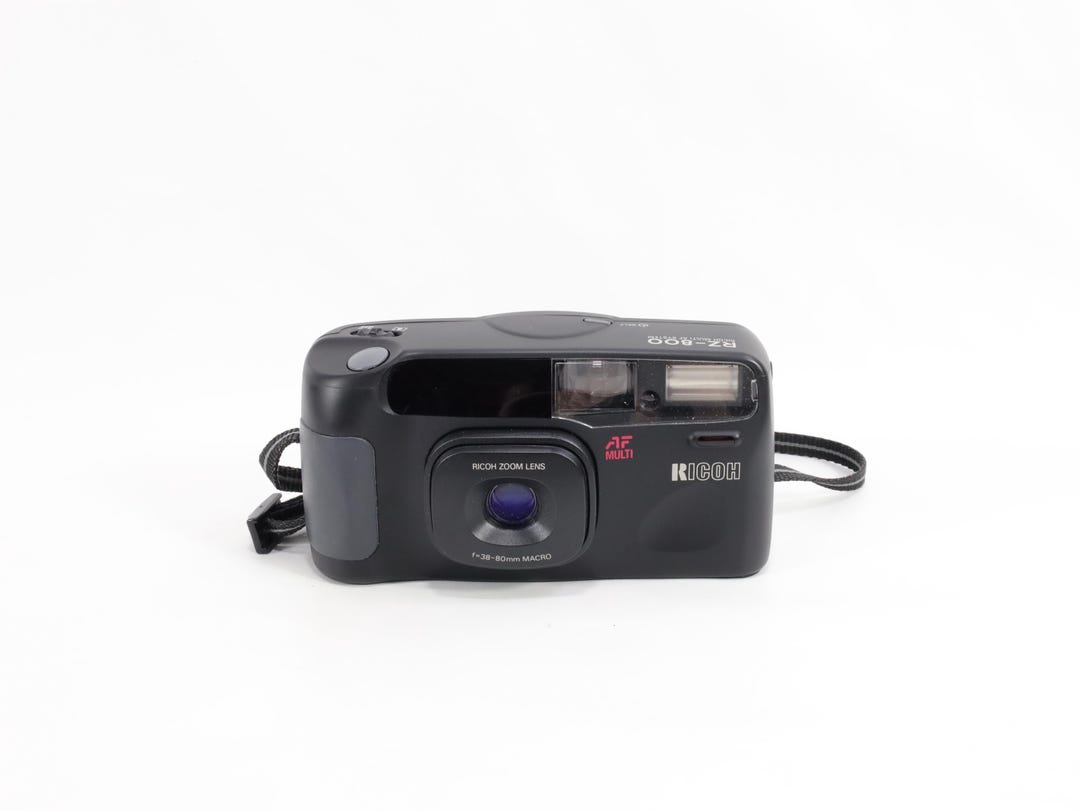 RICOH RZ-800 35 mm フィルムカメラ | ビンテージ写真ツール | レトロ