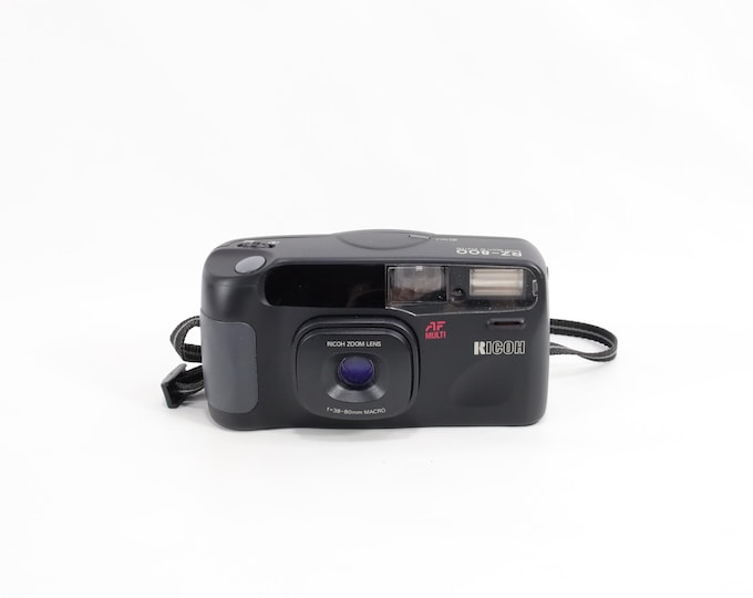 RICOH RZ-800 35mm Film Camera | Vintage Photography Tool | Retro Analog Era | Taiwan Precision Craft | Nostalgic Camera