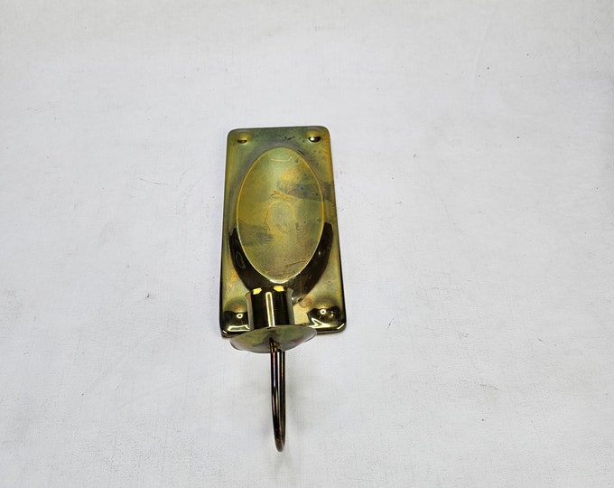Elegant Mid-Century Brass Wall Sconce - Vintage Nordic Scandinavian Candle Holder - Vintage Wall Decor