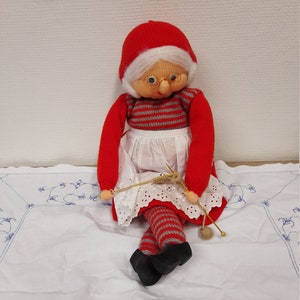 Charming Norwegian Vintage Santa Claus Girl Doll - Hand Knitted in the 80s - Perfect Christmas Decor Piece