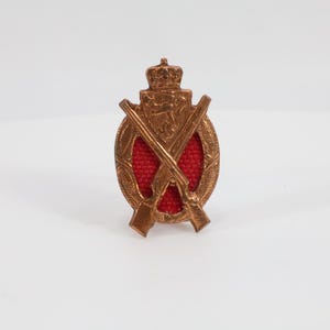 Norwegian Military Sniper Badge | Collectible Military Memorabilia | 1945 Model Badge | Unique Gift | Historical Symbol