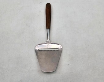 Rustic Norwegian Retro Cheese Slicer - Vintage Teak Wood Handle - Mid-Century Kitchen Decor