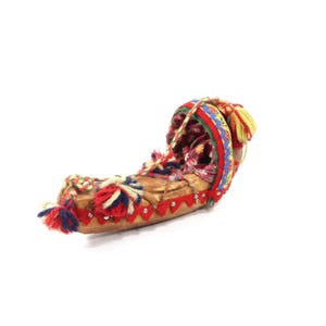 Sami doll cradle - Sami art works Gietkka doll cradle - Sami embroidery - Vintage Sami children&#39;s play