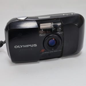Câmera Olympus Mju I de filme 35 mm | Câmera compacta resistente às intempéries dos anos 90 | Câmera clássica Olympus "apontar e disparar" imagem 9