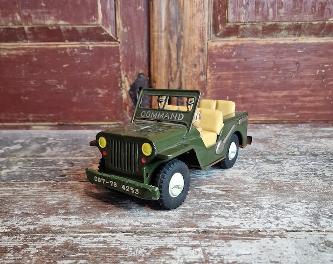 Tinplate military toy car - Vintage Tinplate toy - rare toys from 1950s