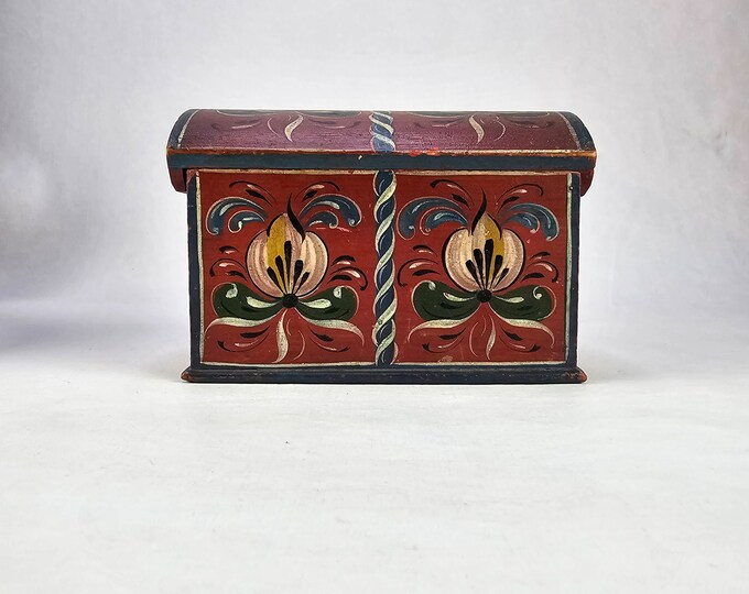 Charming Hand-Painted Antique Rose Trinket Chest - Norwegian Folkart - One-of-a-Kind Storage - dated 1905