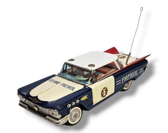 Vintage Tinplate Toy Police Car From 1950s Japan Vintage Tinplate Toy Police Car From 1950s Japan