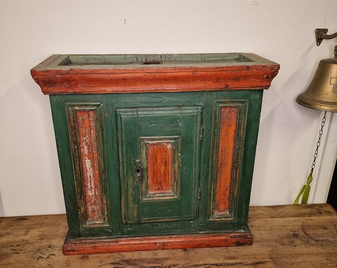 Antique hanging cabinet - Hand carved Norwegian wall cabinet