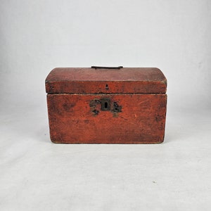 Primitive Antique Jewelry Box with Norwegian Folk Art Design - Vintage Norwegian Folkart - Unique gift