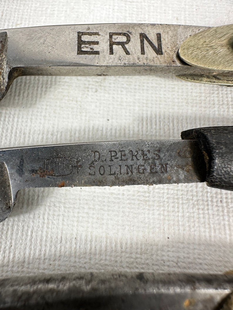 Ern Rords 19th Century Antique Barber Set - Box With 3 Razors, 4 Knives ...
