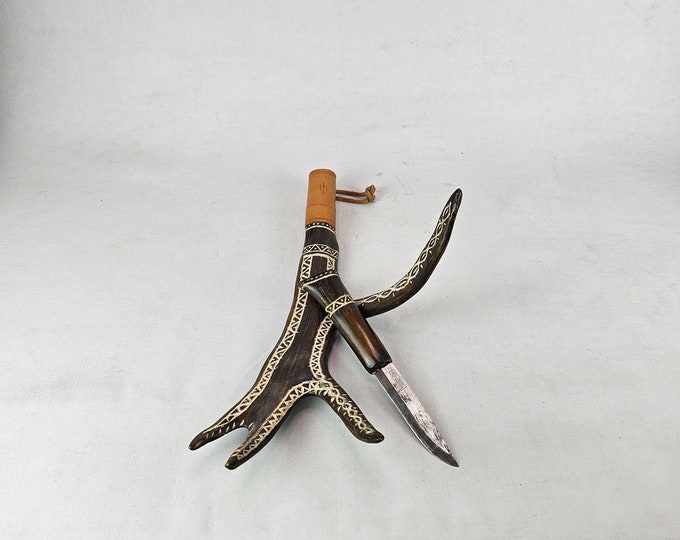 Rare Norwegian Reindeer Horn Sami Knife - Vintage Scandinavian Folk Art - 1975 Norwegian Collectible