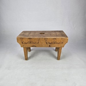 Vintage norwegische Volkskunst Melken Hocker - Primitives hölzernes Bauernhausdekor