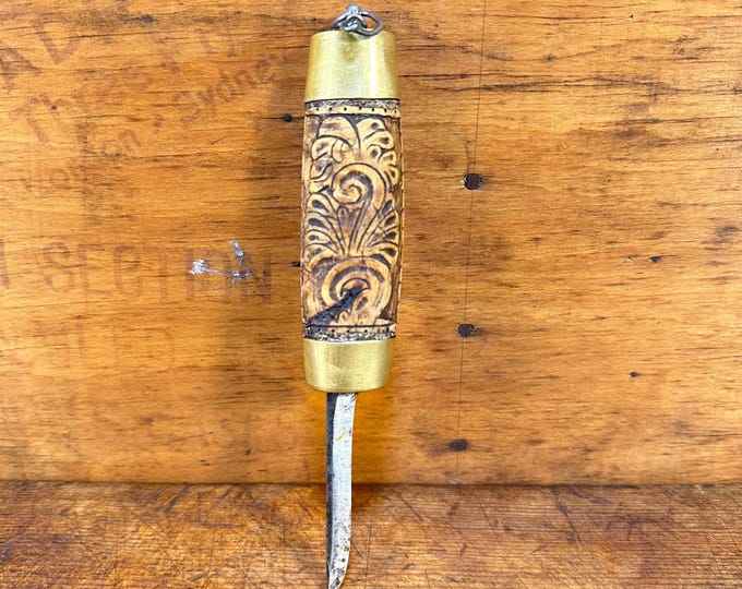 Vintage 1970s Nordic Knife - Handmade Sami Blade with Reindeer Horn Shaft - Unique Collectible or Gift