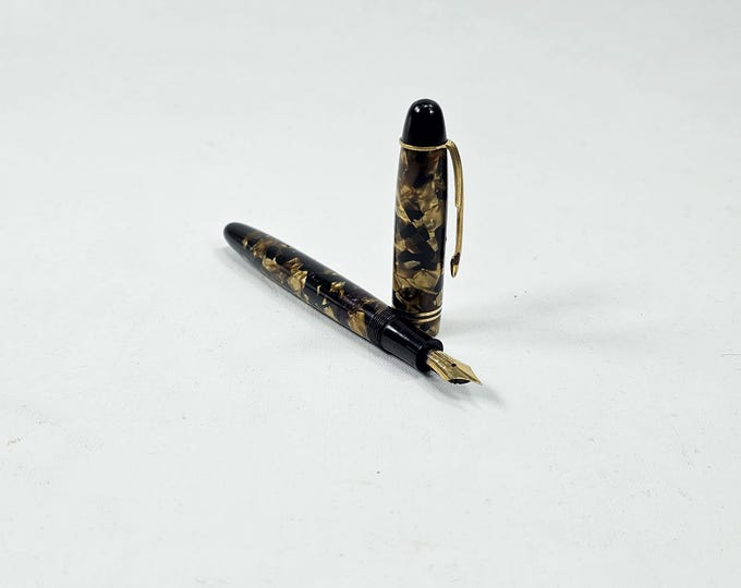 Exquisite Parker 35 Tiger Pattern Fountain Pen, 14Kt Gold Nib, American '50s pen