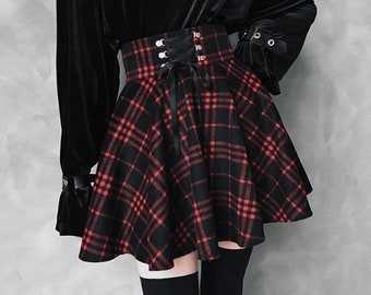 red plaid skirt outfit
