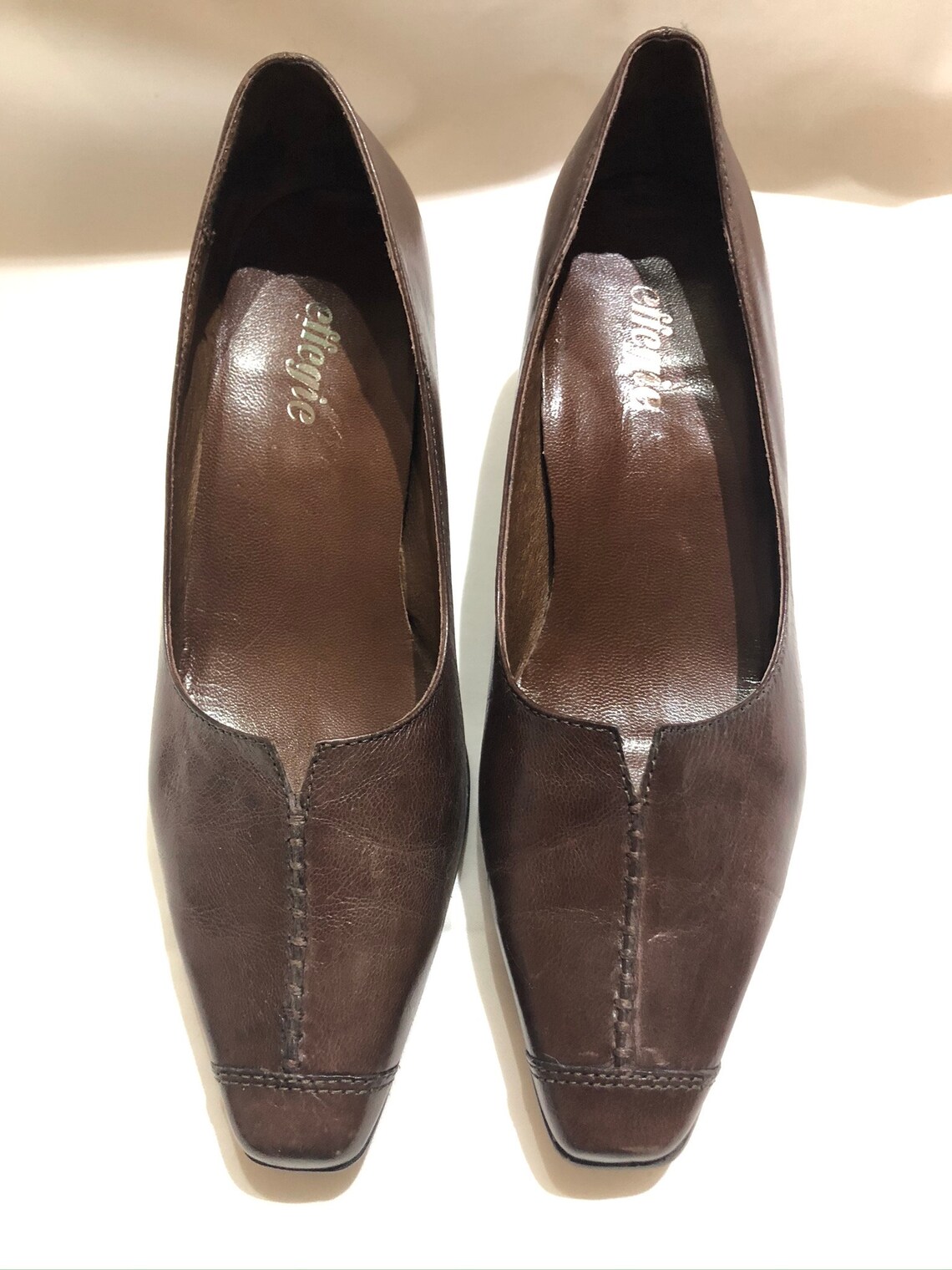 Ladies vintage pumps. Etsy